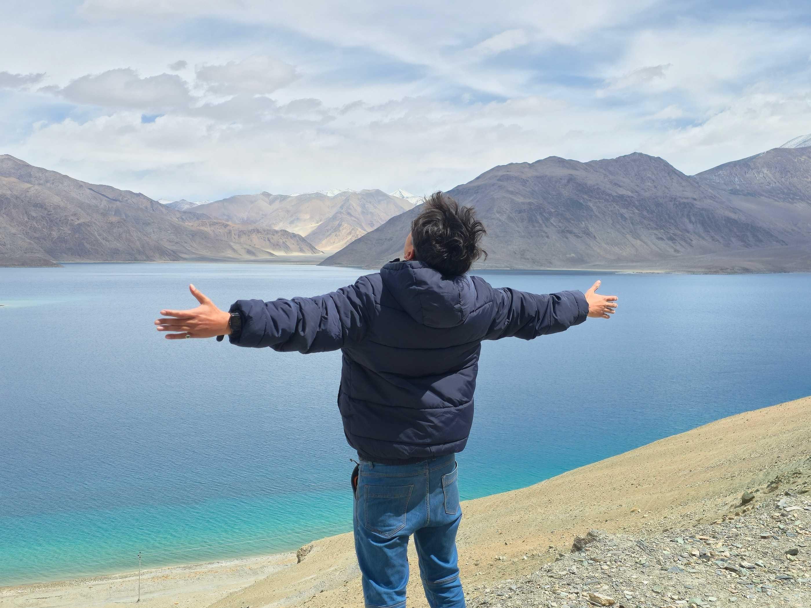 Classic Leh Ladakh Pangong Lake Tour