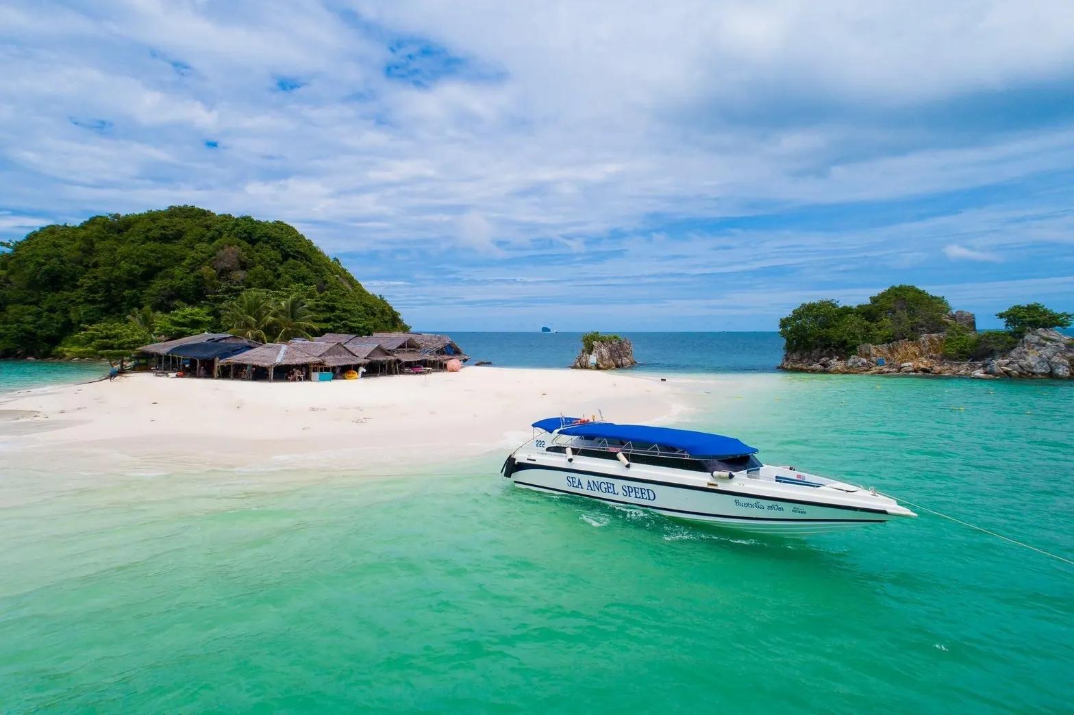 Image for Phi Phi Island Tour by Speed Boat with Lunch