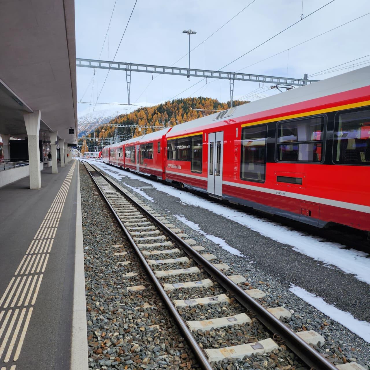 Image for Classical Italy Switzerland : Europe Group Trip (4 Destinations)